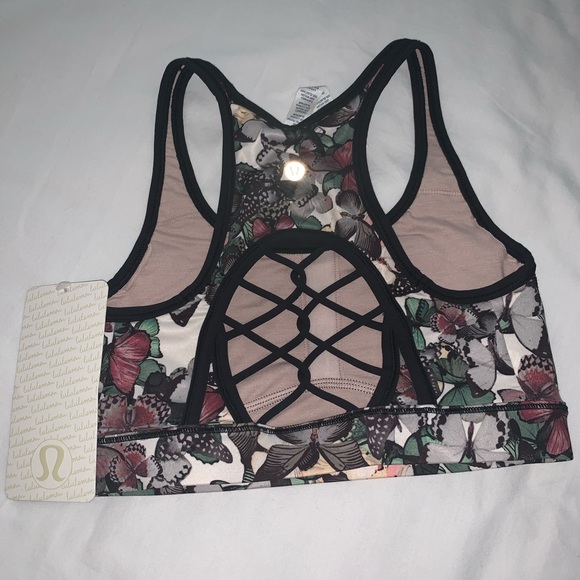 Lululemon size 4 sports bra - Picture 2 of 4
